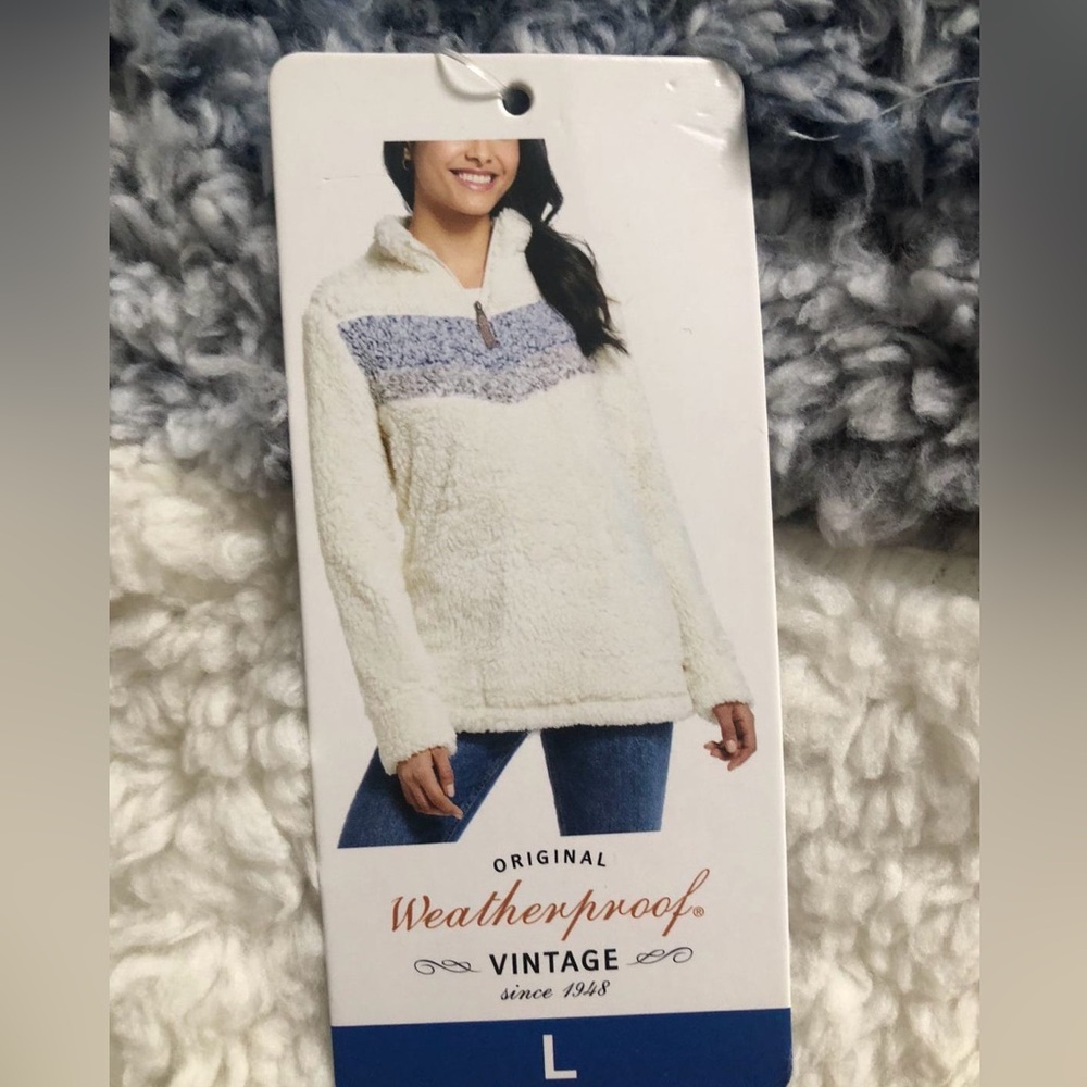 NWT Weatherproof Sherpa Women pull over with zipper